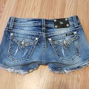 Miss me shorts with jewels and hardware